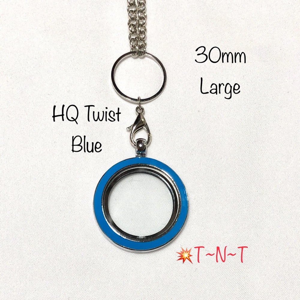 LIMITED QUANTITY HQ Blue Twist Living Locket